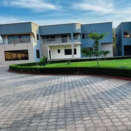 Kasbek Lodge And Tours Lusaka Exterior photo